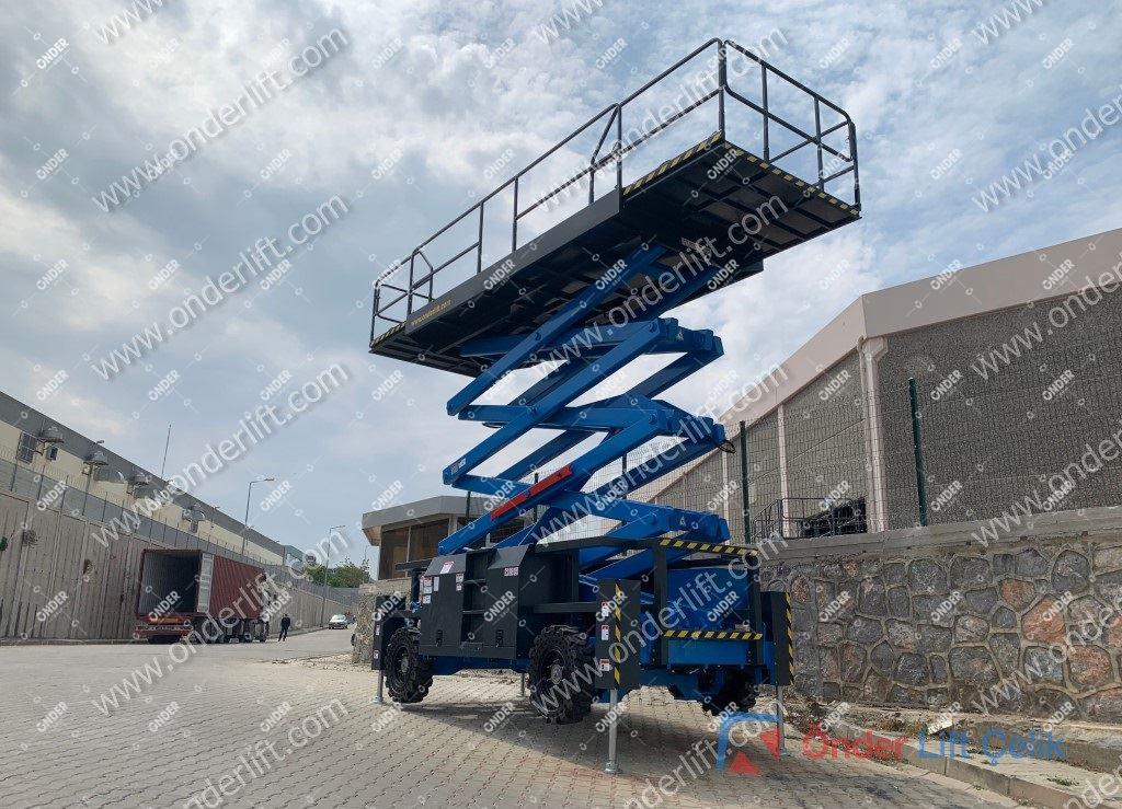 Rough Terrain Scissor Lift